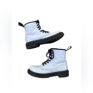 Dr. Martens Big Kid Youth Size 1, White 1460 J Combat Leather Lace Up Boots